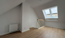 012.Indenfor